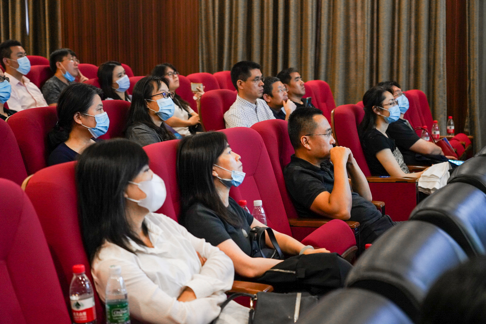 5ded177d-3ee9-4e8a-a9a1-cfd43027c8f3.jpg 5ded177d-3ee9-4e8a-a9a1-cfd43027c8f3.jpg