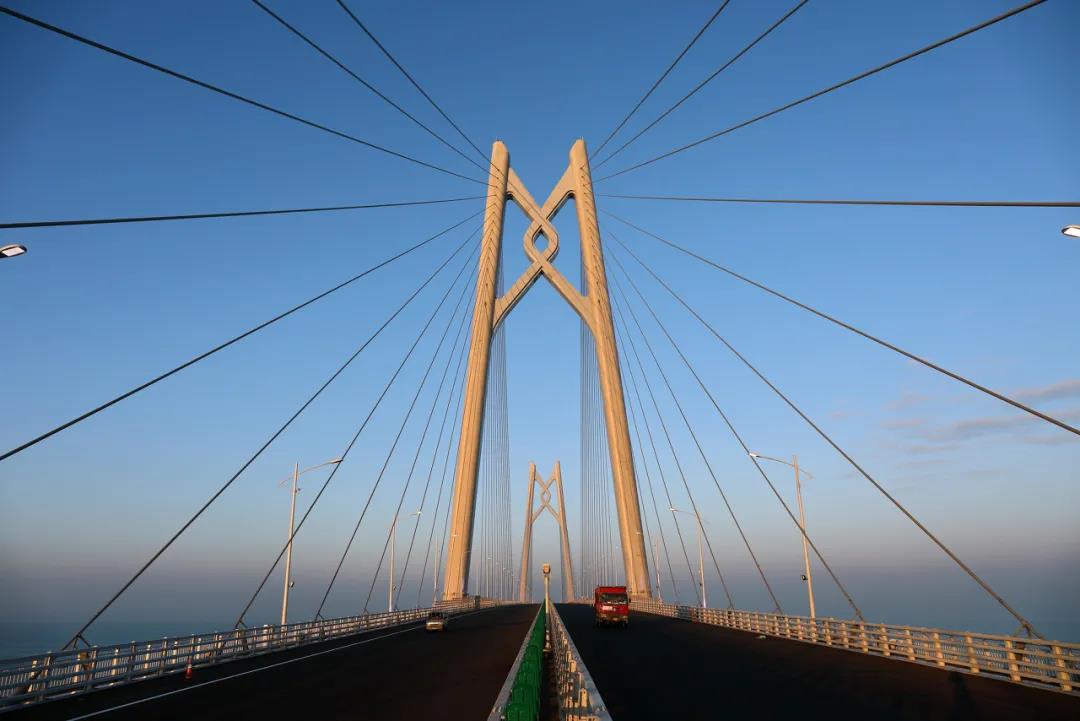 港珠澳大桥.jpg 港珠澳大桥.jpg