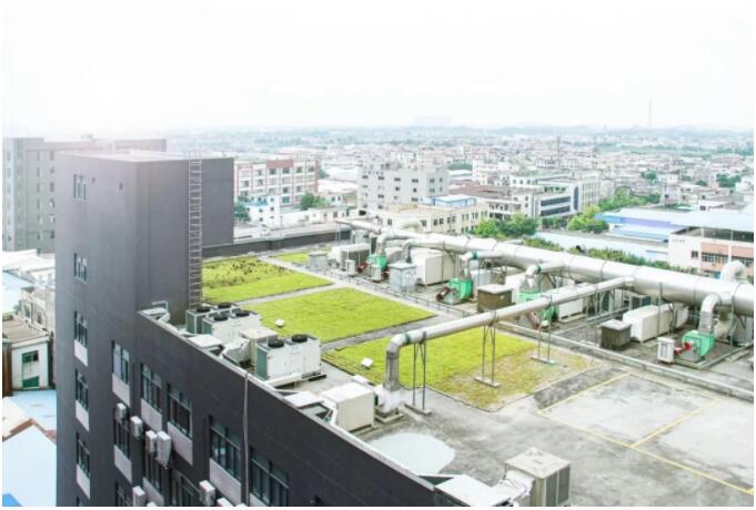 英国365上市官网总部研发大楼生态种植屋面.jpg 英国365上市官网总部研发大楼生态种植屋面.jpg