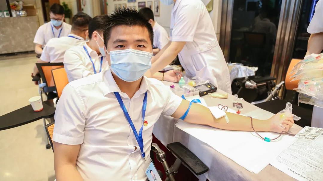 李文东.jpg 李文东.jpg